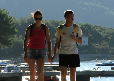 Šetnica uz more, Cres